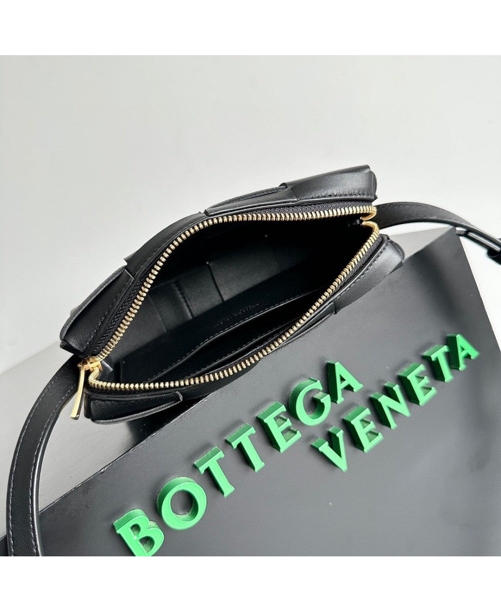 Mini Borsa Cassette Cross-Body BOTTEGA VENETA