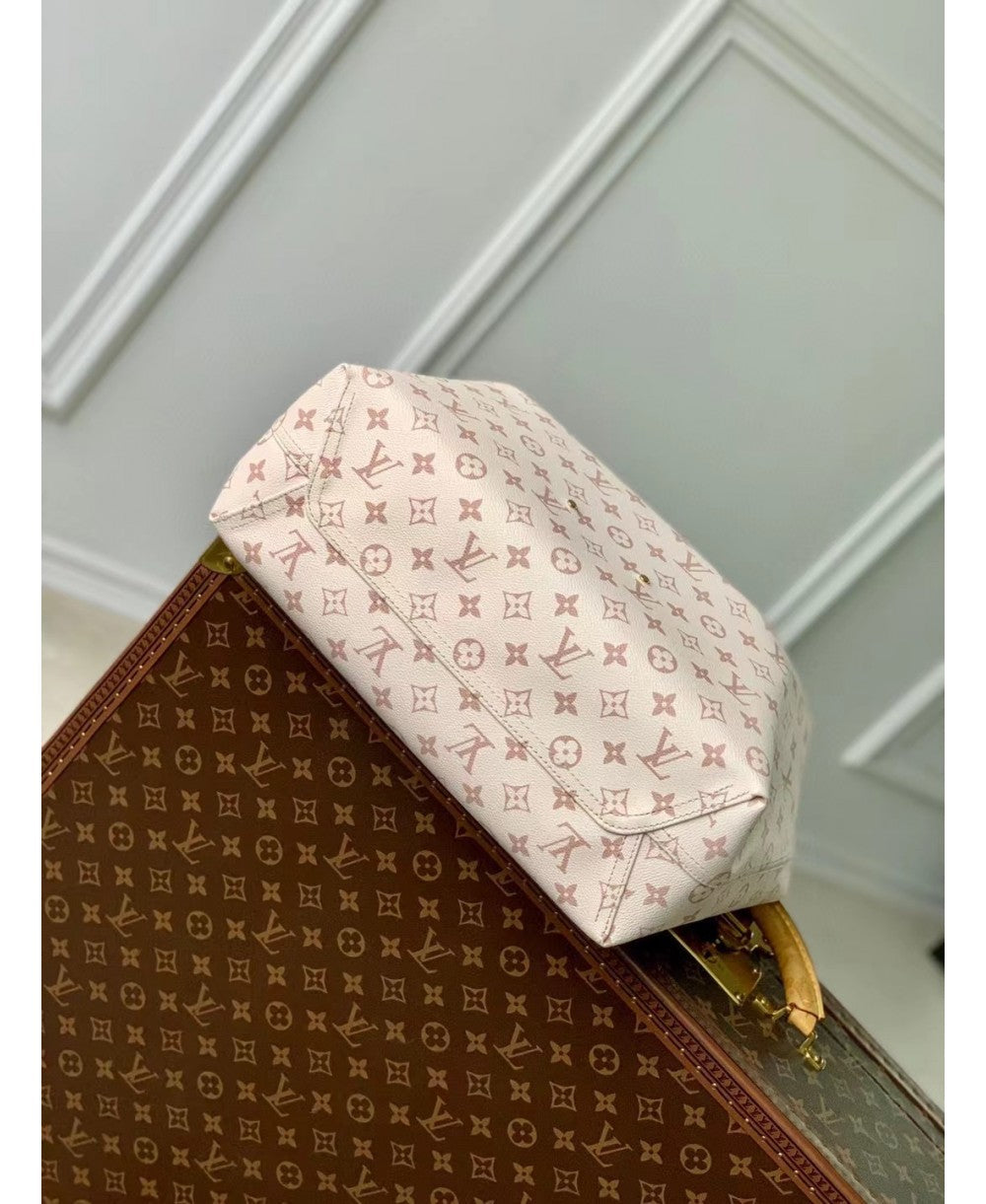 LOUIS VUITTON Atlantis GM